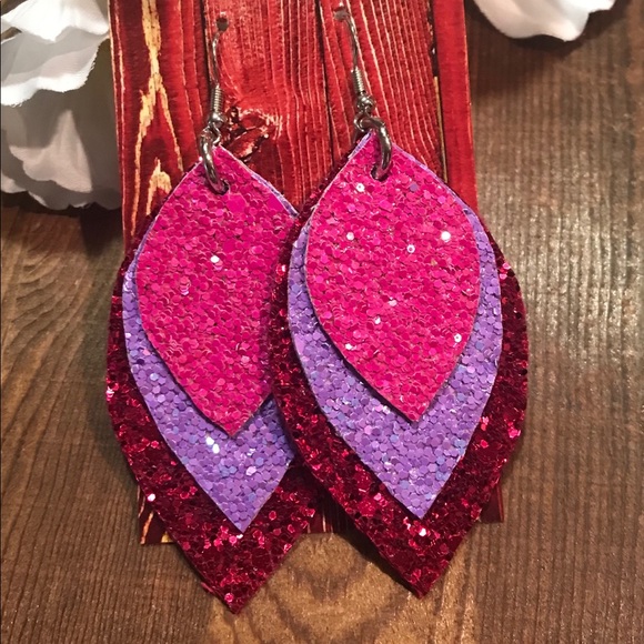 Faux Leather Earrings Valentine Pink Glitter 2.5” - Picture 2 of 4
